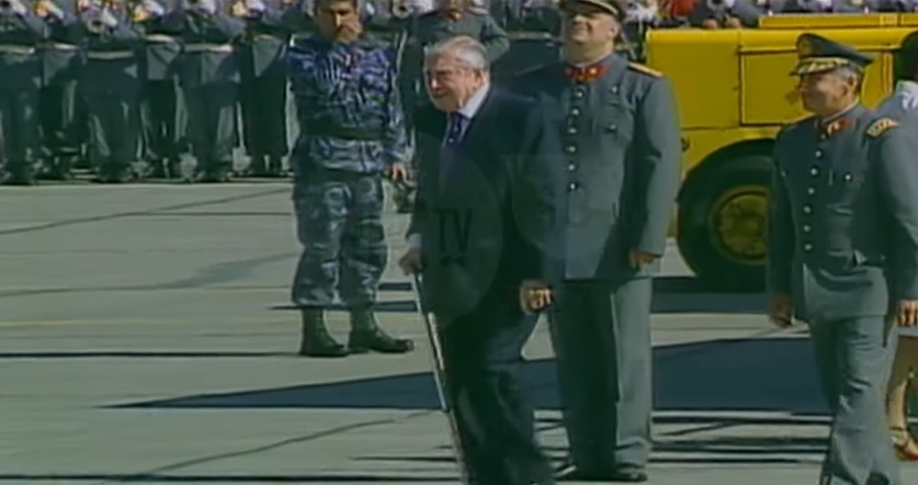 Pinochet se sigue paseando por Virginia Water | pp | Litoral Poeta | chile, pinochet