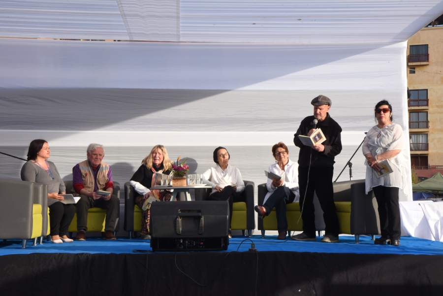 Los hitos que dejó la primera versión del Carnaval del Libro en Las Cruces | DSC 9774 | Litoral Poeta de Las Artes | Banda Big-Bang, Carmen Berenguer, carnaval del libro, Chinteto Pasacalles, El Tabo, Las Cruces, litoral de los poetas, Litoral Poeta, Nadie me dice Luna, poesía, Roberto Morales Monterríos, soluno