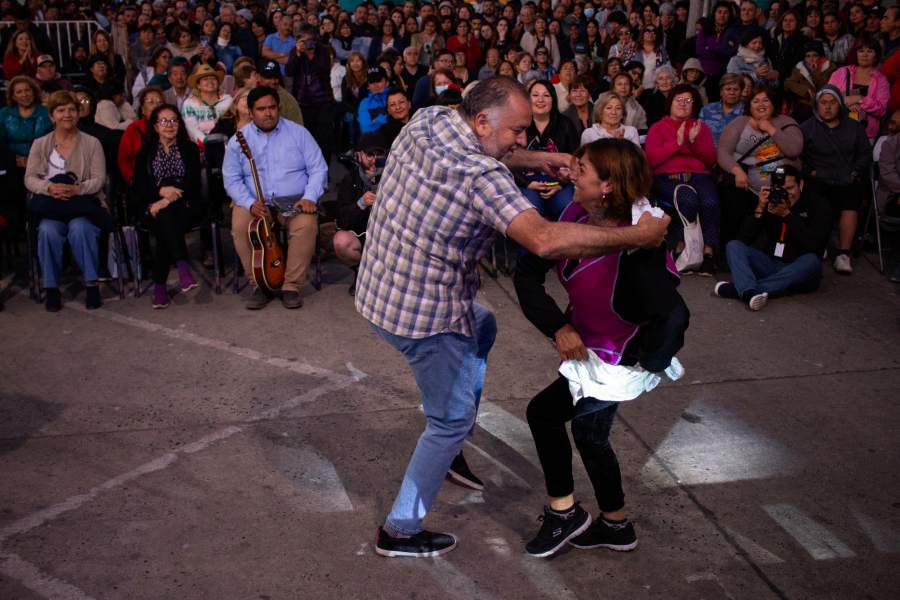 Segundo Festival Tío Roberto: "música, patrimonio, puerto y corazón" | IMG 9558 1 | Litoral Poeta de Las Artes | bolero cebolla, cueca chora, litoral de los poetas, Litoral Poeta, roberto parra, san antonio, tioroberto.cl